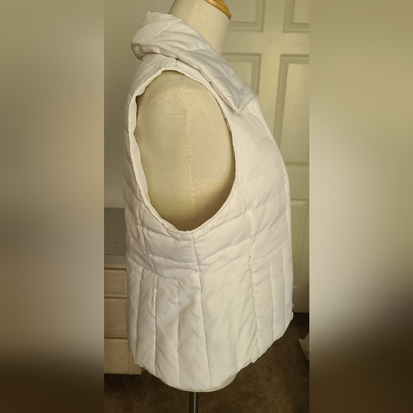 Kenneth Cole Down Vest - Picture 2 of 4